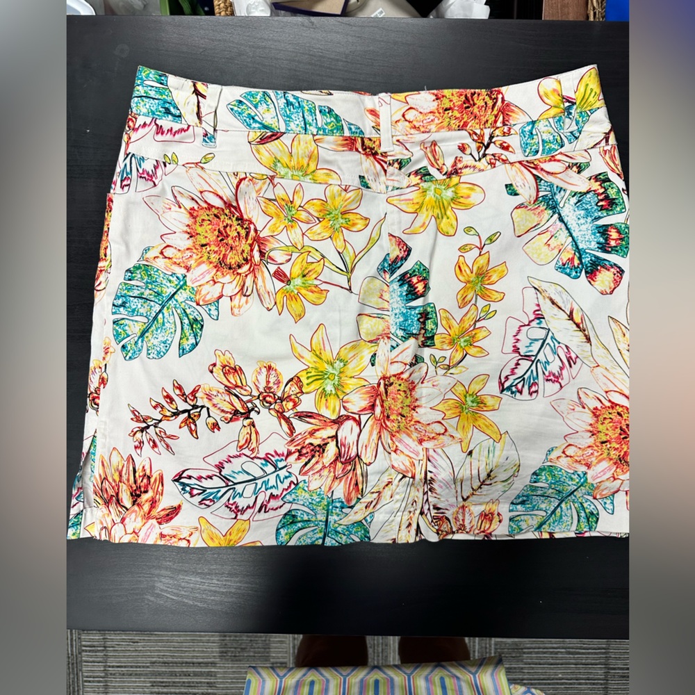 Ladies, SKORT by bamboo traders size 10